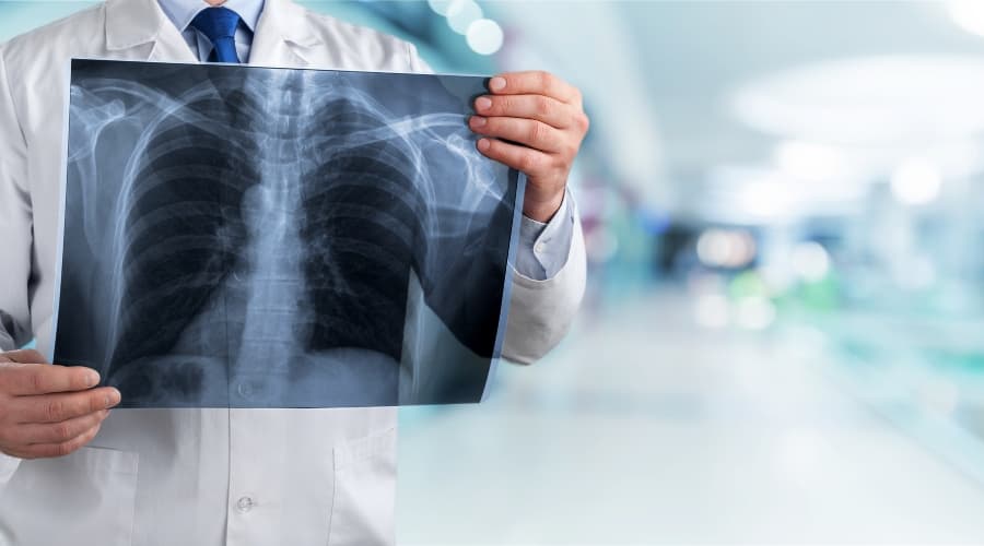 Canva_Industries_900x500_Industrials_Pharma_Implant.jpg